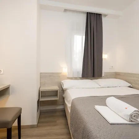 Adria Mare I